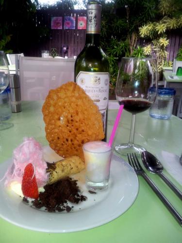 Garden Of Eating BYO Restaurant - Hotel WA 2