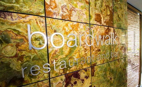 Boardwalk Restaurant & Bar - Hotel WA 9