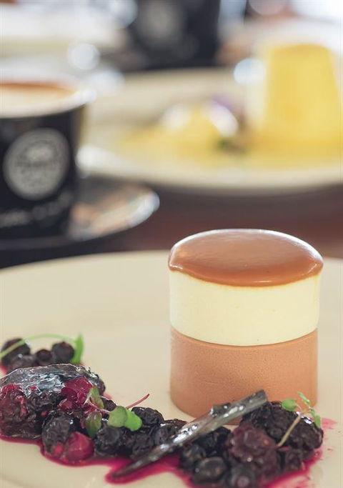 Cafe Sopra - Hotel WA 27
