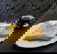Tazza Cafe - Hotel WA