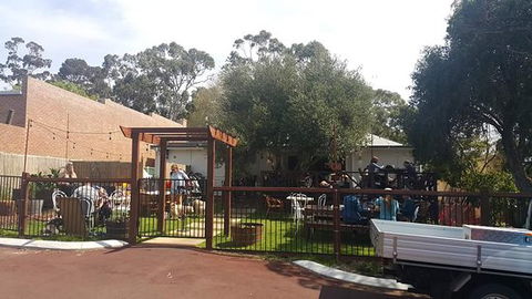 Goodfellas At The Tuckshop - Hotel WA 0