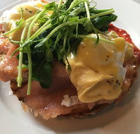 RiseCo Craft Bakery  Kitchen - Hotel WA
