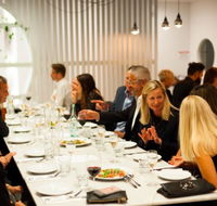 Stones Throw - Hotel WA