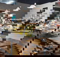 D  M's Bakery Cafe - Hotel WA