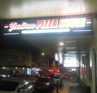 Italian Pizza House