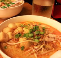 Madame Wu's Noodle Bar - Hotel WA