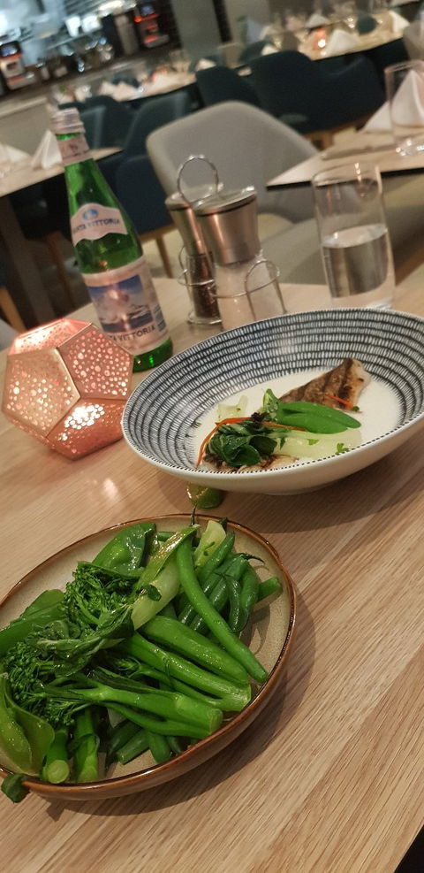 Catch Restaurant - Hotel WA 2