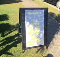 Honey Bee  Saint - Hotel WA