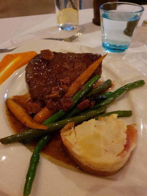 Jonez On Food - Hotel WA 4