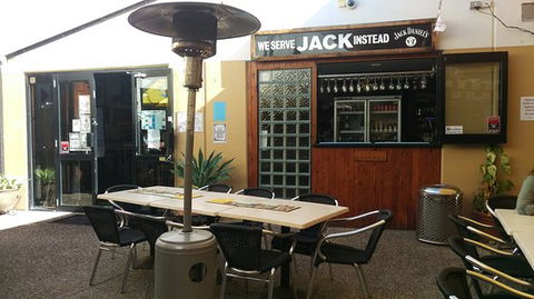 Burleigh Waters Tavern - Hotel WA 0