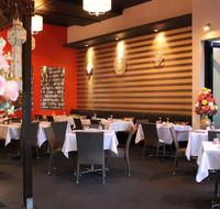 Nana Thai Restaurant - Hotel WA
