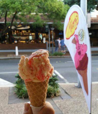 Gelateria Milano - Hotel WA 0