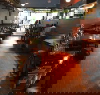 Zinc Cafe  Restaurant - Hotel WA