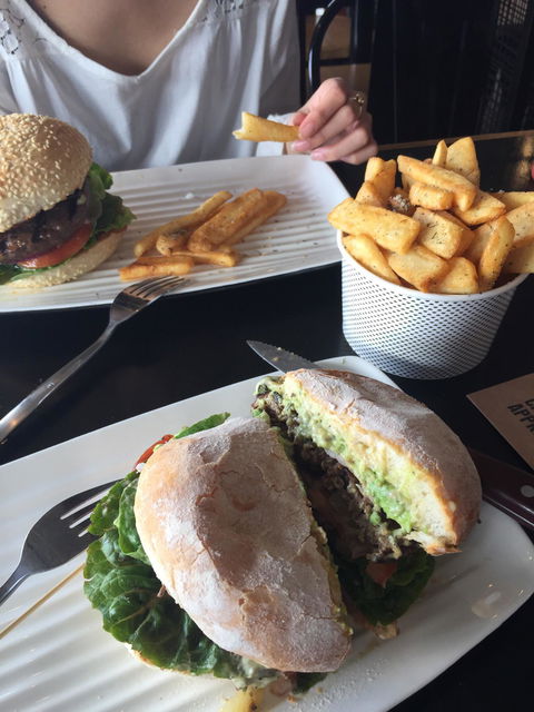 Grill'd - Hotel WA 1