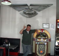 Retro Style Dinning - Hotel WA