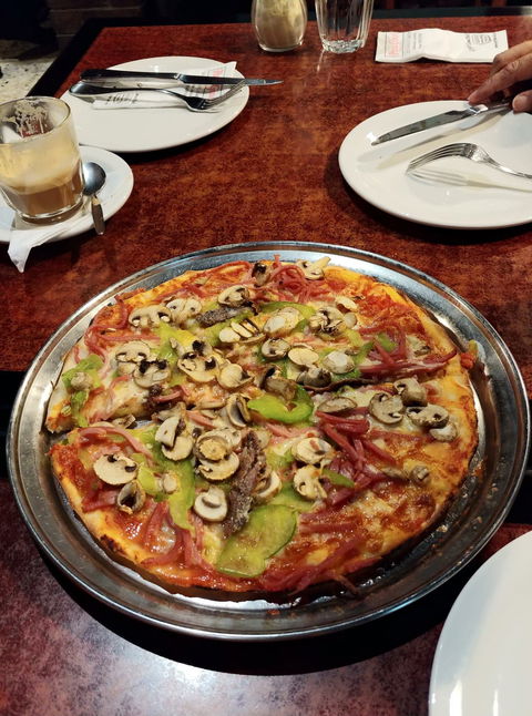Papa Gino's Pizza Restaurant - Hotel WA 5