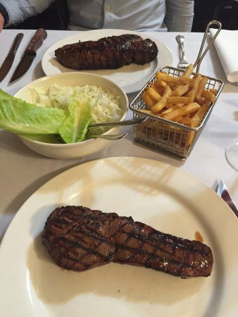 Charcoal Grill On The Hill - Hotel WA 0