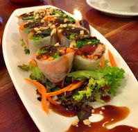 Saigon Hut - Hotel WA