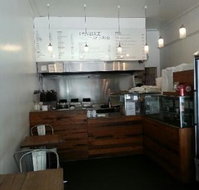 The Village Fish Store - Hotel WA