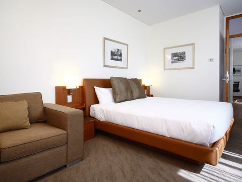 Novotel Canberra - Hotel WA 5