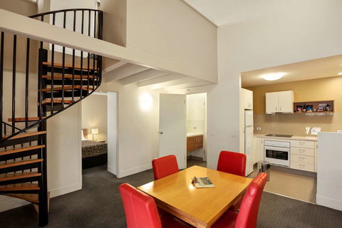 The Old Woolstore Apartment Hotel - Hotel WA 13