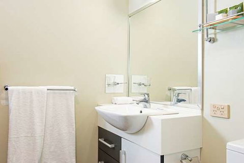 Mantra One Sandy Bay Road - Hotel WA 1