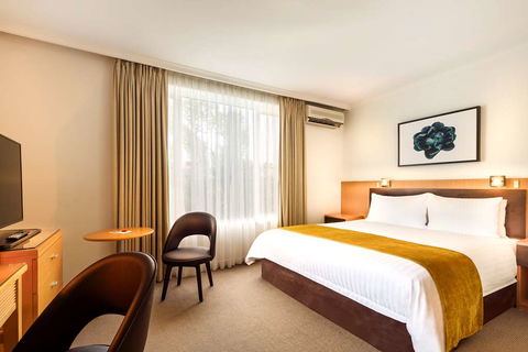 Best Western Plus Travel Inn Hotel - Hotel WA 5
