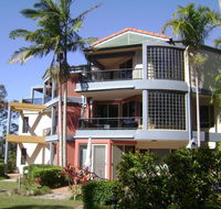 Como Noosa Luxury Riverside Apartments