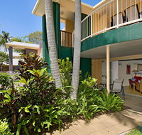 Noosa River Palms Hotel