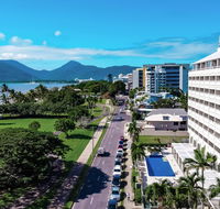 Holiday Inn Cairns Harbourside - Hotel WA