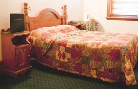 O'Malleys Hotel - Hotel WA 1
