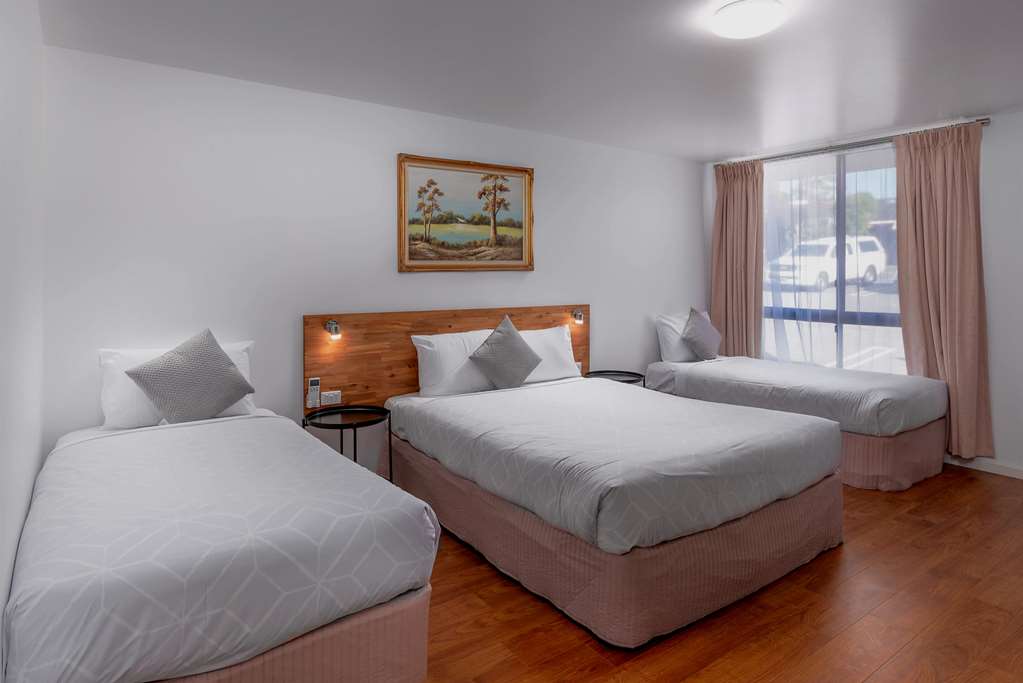 Ashburton VIC Hotel WA