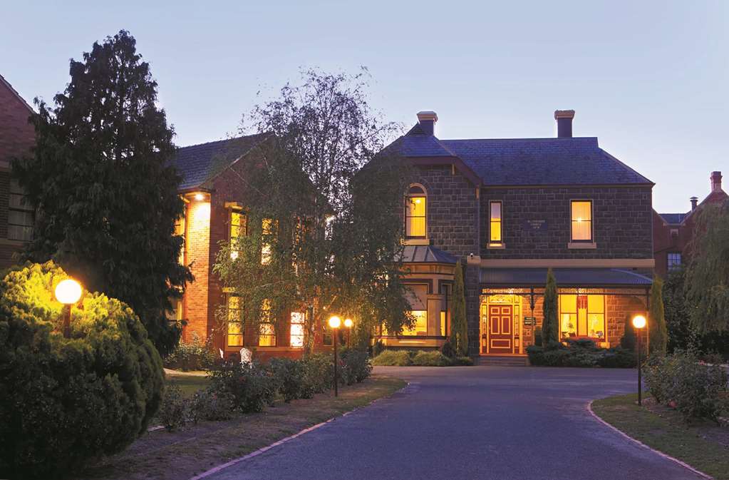 Buninyong VIC Hotel WA