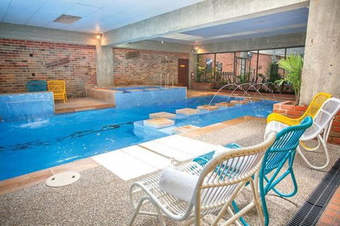 Sovereign Park Motor Inn - Hotel WA 8