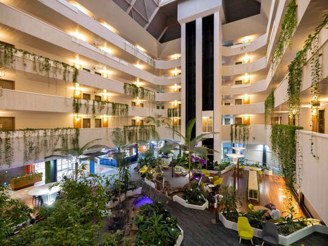 Novotel Darwin Atrium - Hotel WA 2