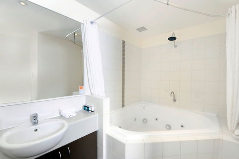 Assured Ascot Quays Apartment Hotel - Hotel WA 7