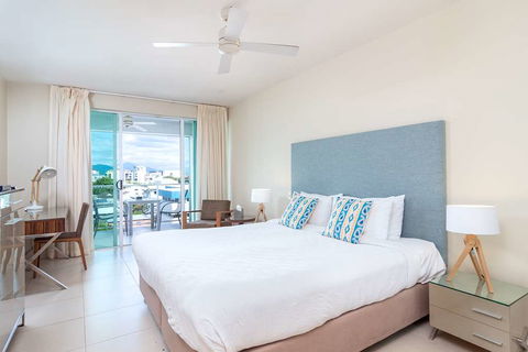 201 Lake Street - Cairns - Hotel WA 2
