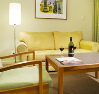 University House - ANU - Hotel WA
