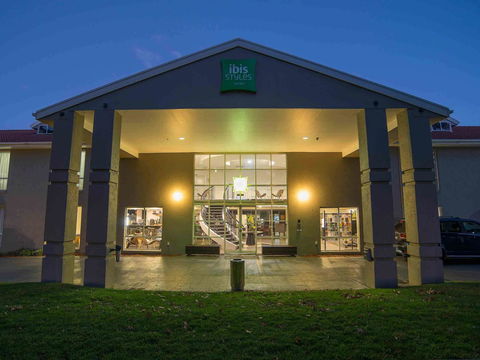 Ibis Styles Canberra - Hotel WA 0