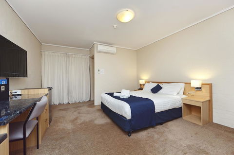 Ibis Styles Canberra - Hotel WA 18