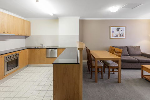 Nesuto Canberra - Hotel WA 21