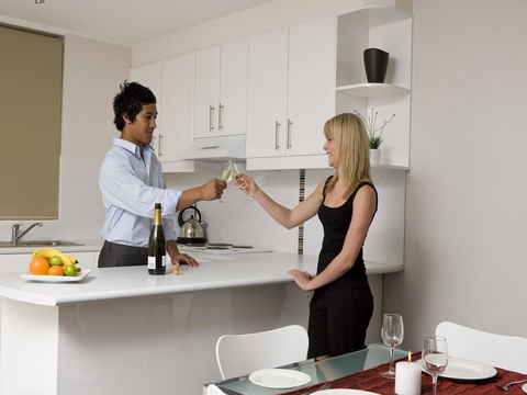 Manuka Park Serviced Apartments - Hotel WA 17
