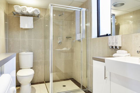 Manuka Park Serviced Apartments - Hotel WA 30