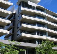 Accommodate Canberra - Realm Residences - Hotel WA