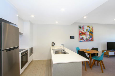 IQ Smart Apartments 704 Braddon ACT - Hotel WA 4