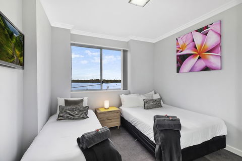 Lakeside Waterfront Apartment The Entrance - Hotel WA 10