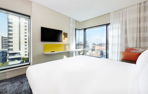 Holiday Inn Express Adelaide City Centre, An IHG Hotel - Hotel WA 6
