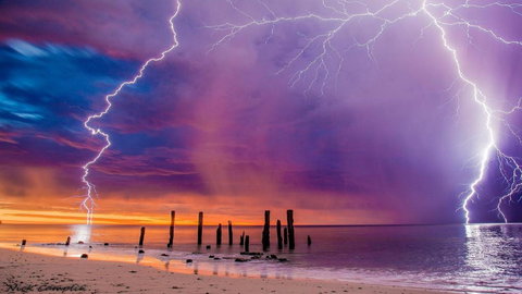 Eastern Breeze - Hotel WA 34