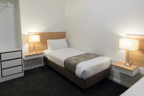 Bay 10 - Suites And Apartments - Hotel WA 24