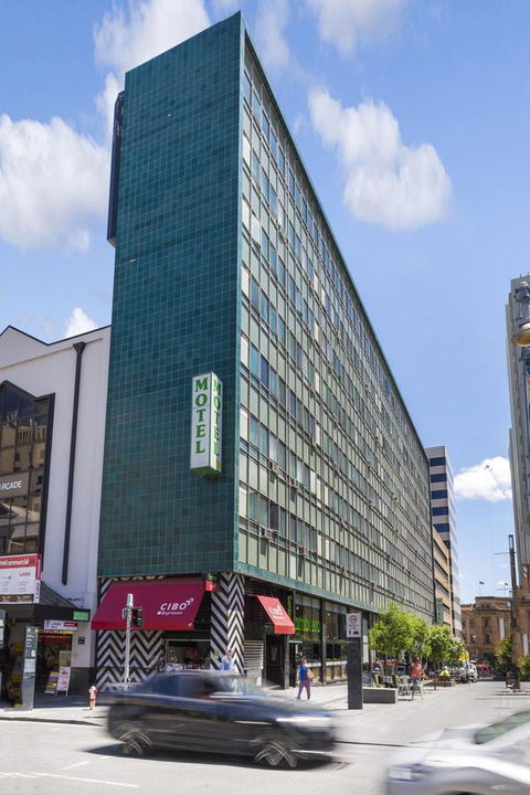 Cosmo On Bank - Hotel WA 15